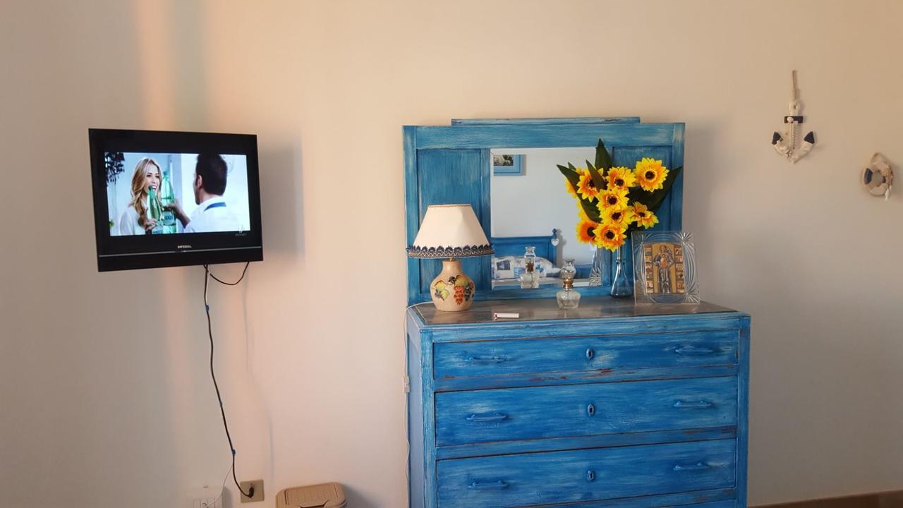 B&B Le Peonie Badesi Εξωτερικό φωτογραφία